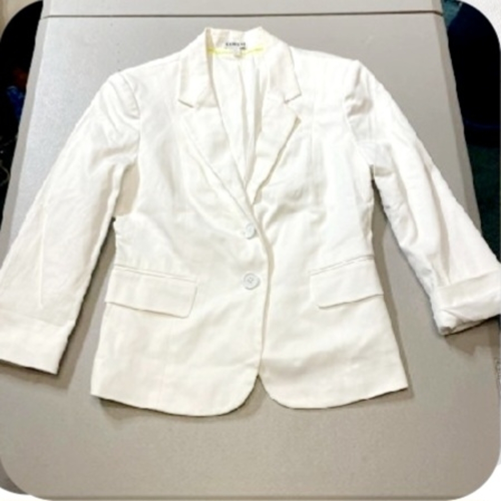 Express White Blazer Women's Size 4 Single Breasted Two Buttons Pocket Flaps EUC